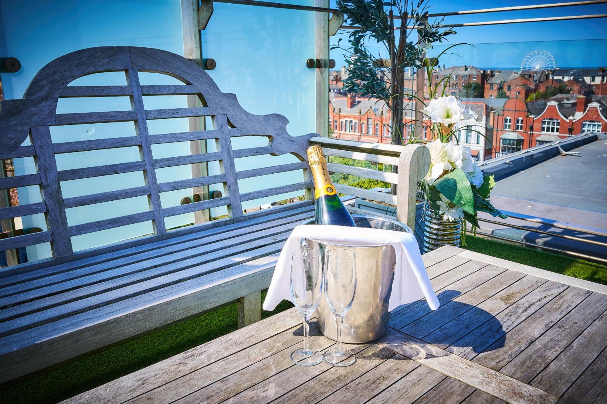 The Vincent Hotel Southport Dış mekan fotoğraf