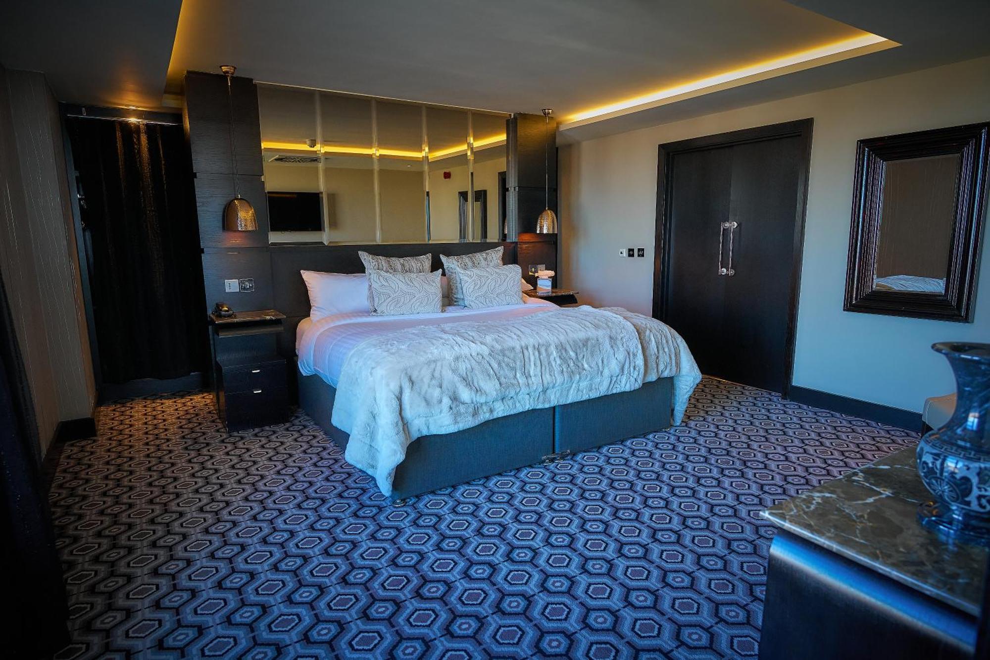 The Vincent Hotel Southport Dış mekan fotoğraf